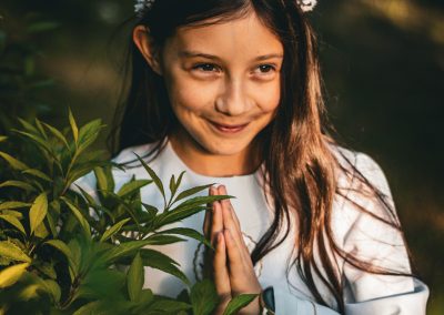 fotografia portretowa fotograf nowy sącz zdjęcia sesja komunia strój